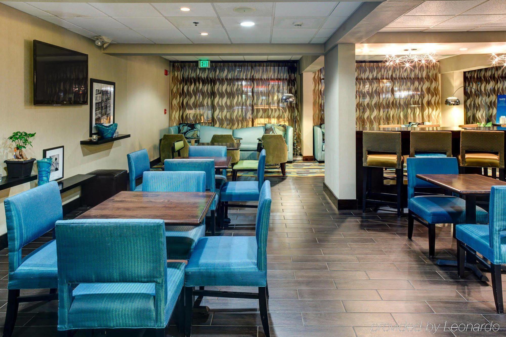 Hampton Inn Birmingham/富尔顿戴尔 外观 照片