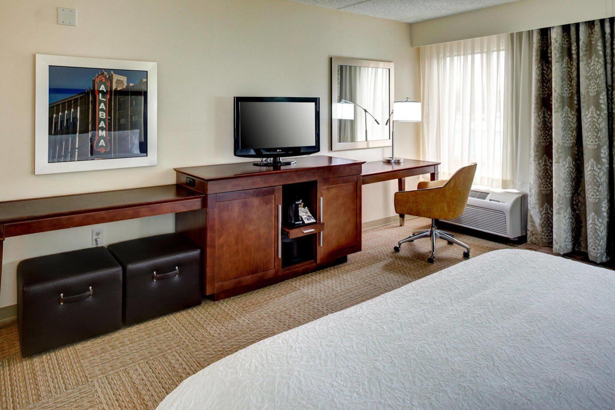 Hampton Inn Birmingham/富尔顿戴尔 外观 照片